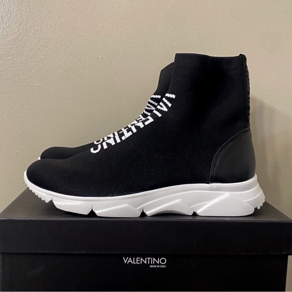 Valentino shoe socks size 10